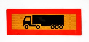 TABLICA INFORMACYJNA NA NACZĘPĘ CIĄGNIK SIODŁOWY