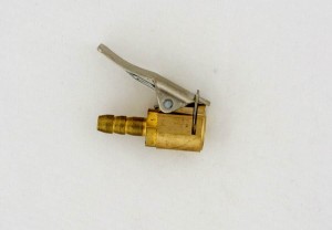 Końcówka do pompowania mosiężna na wąż  Fi6