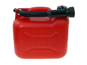 KANISTER PLASTIKOWY Z LEJKIEM 5l